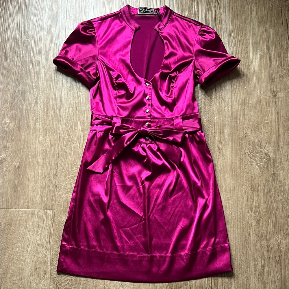 Guess Women’s Chic Fuchsia Satin Knee Length Dress Size 5